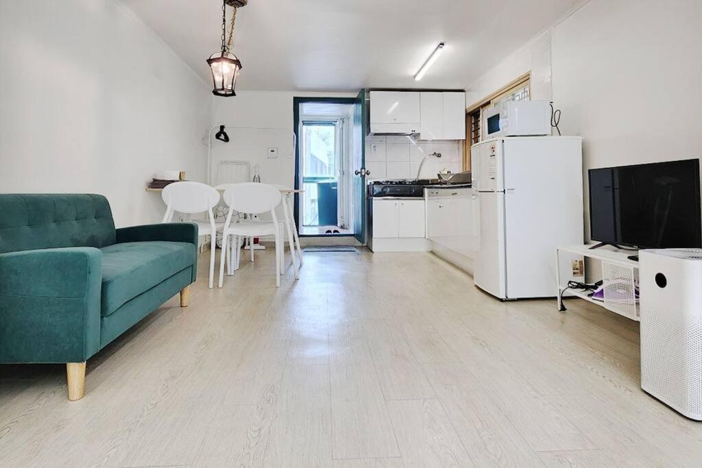 K-11 Hongdae Yeontral Park Apartment Seoul