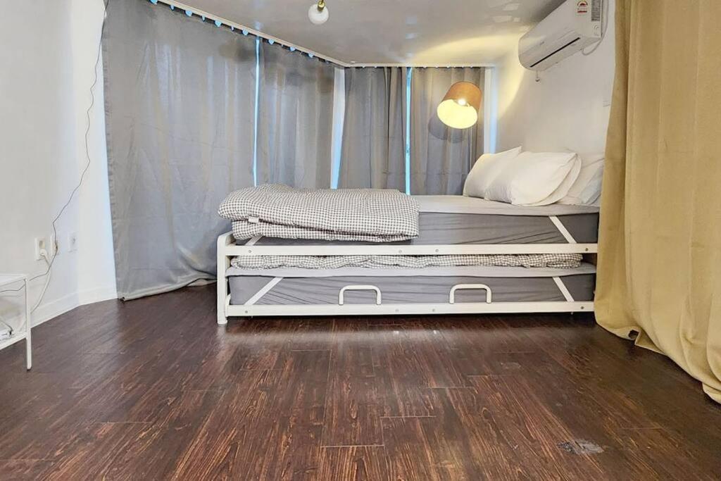 K-11 Hongdae Yeontral Park Apartment Seoul