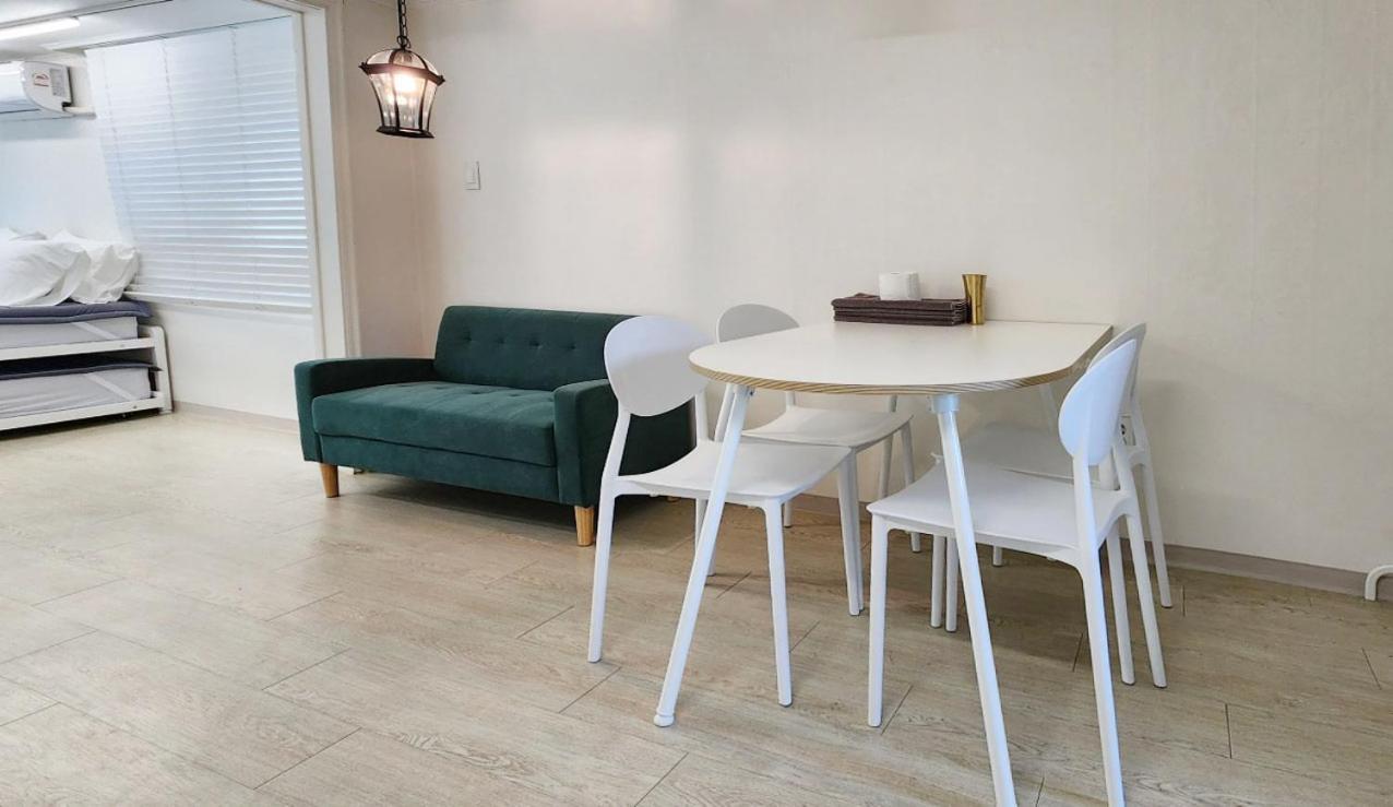 K-11 Hongdae Yeontral Park Apartment